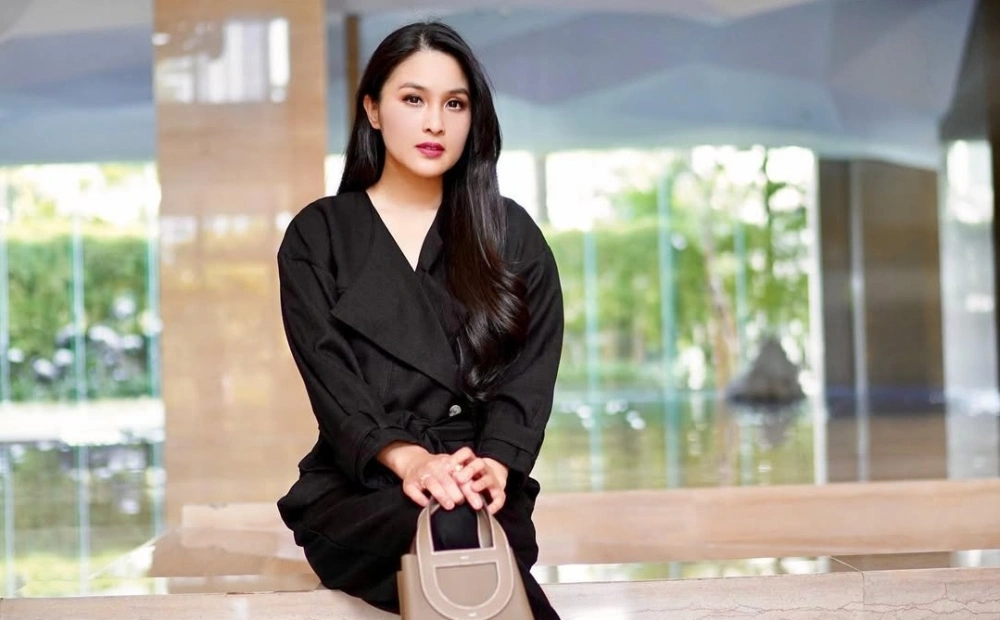 Sandra Dewi (Instagram)